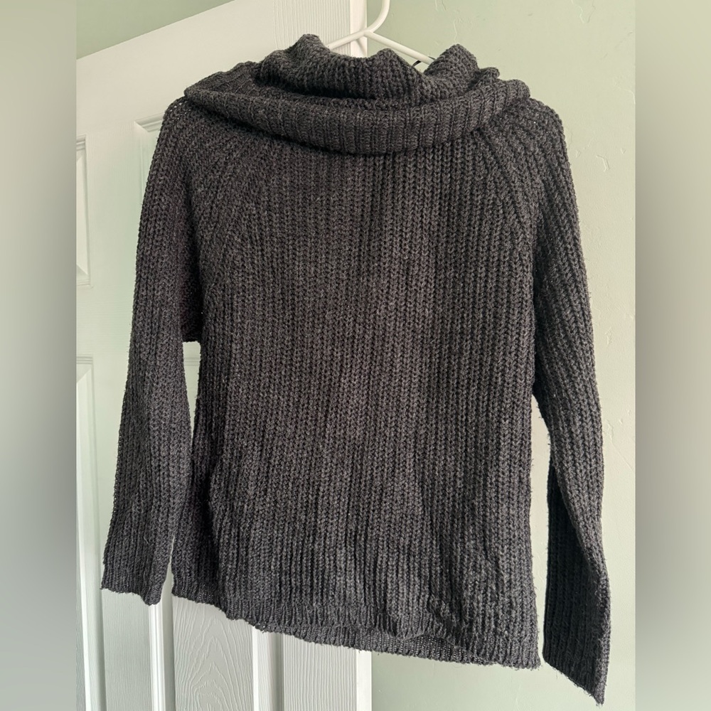 EUC DARK GREY SWEATER SIZE SMALL